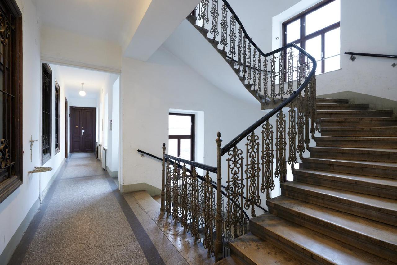 Nice Studio Close To Metro III Viena Exterior foto